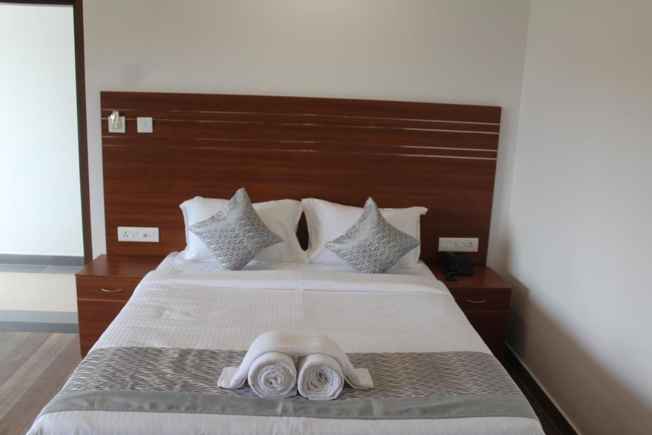 The Lakeview Munnar ムンナール エクステリア 写真