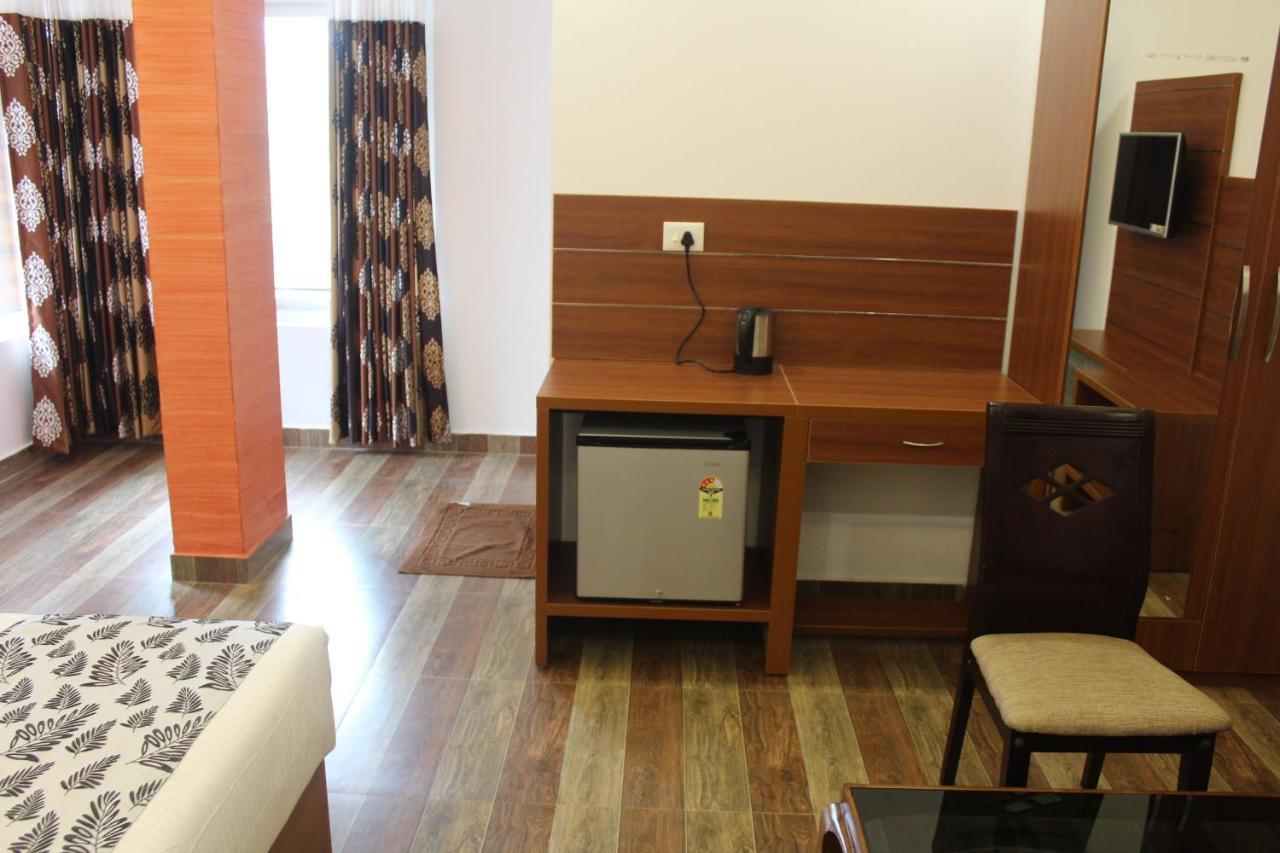 The Lakeview Munnar ムンナール エクステリア 写真