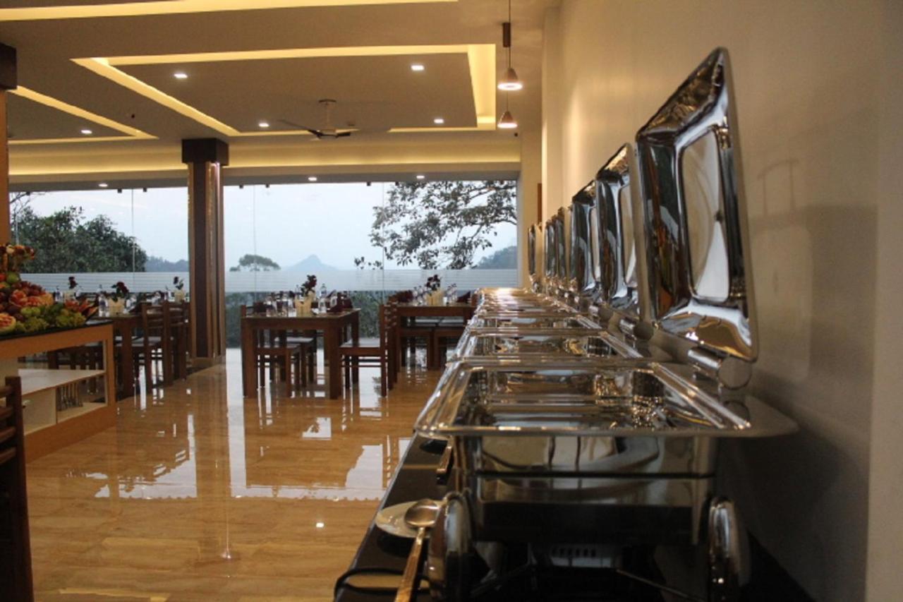 The Lakeview Munnar ムンナール エクステリア 写真