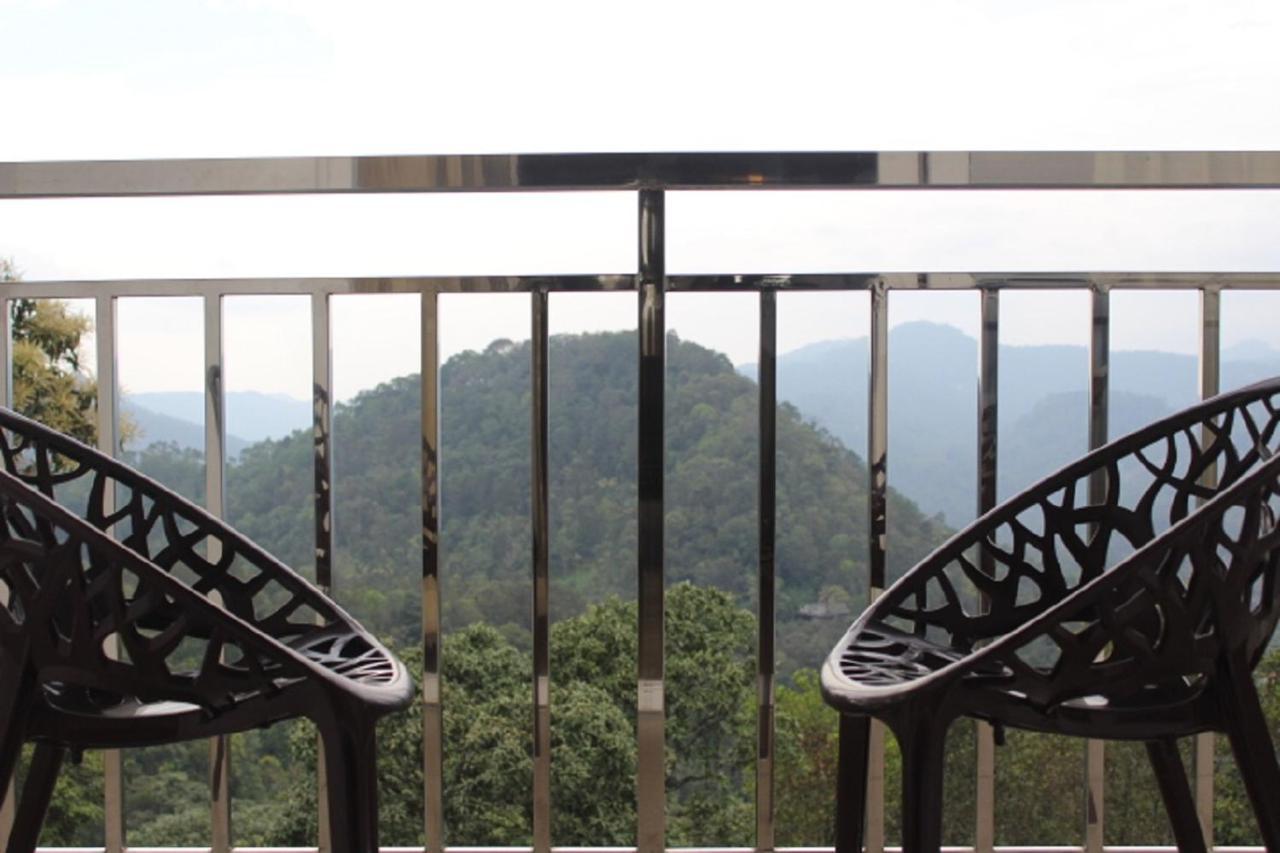 The Lakeview Munnar ムンナール エクステリア 写真